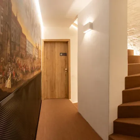 White Wolf Boutique Aparthotel *
